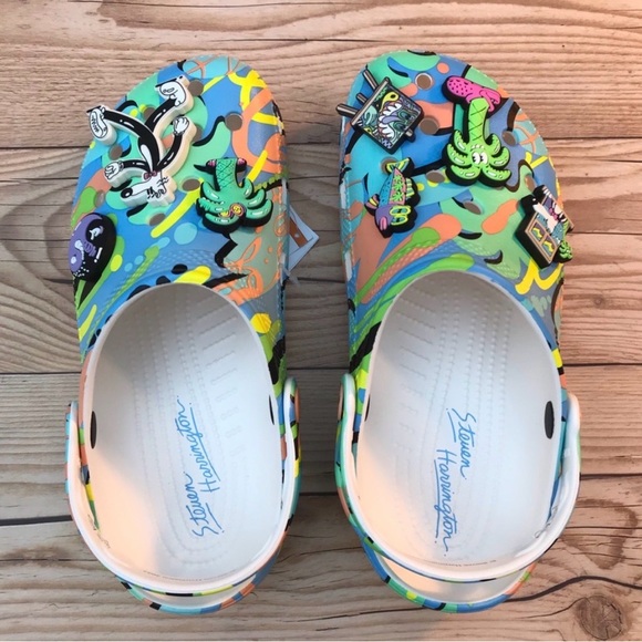 Colorful Women’s Clog Shoes with Tropical Charms - Blue/Multicolor - Picture 2 of 10